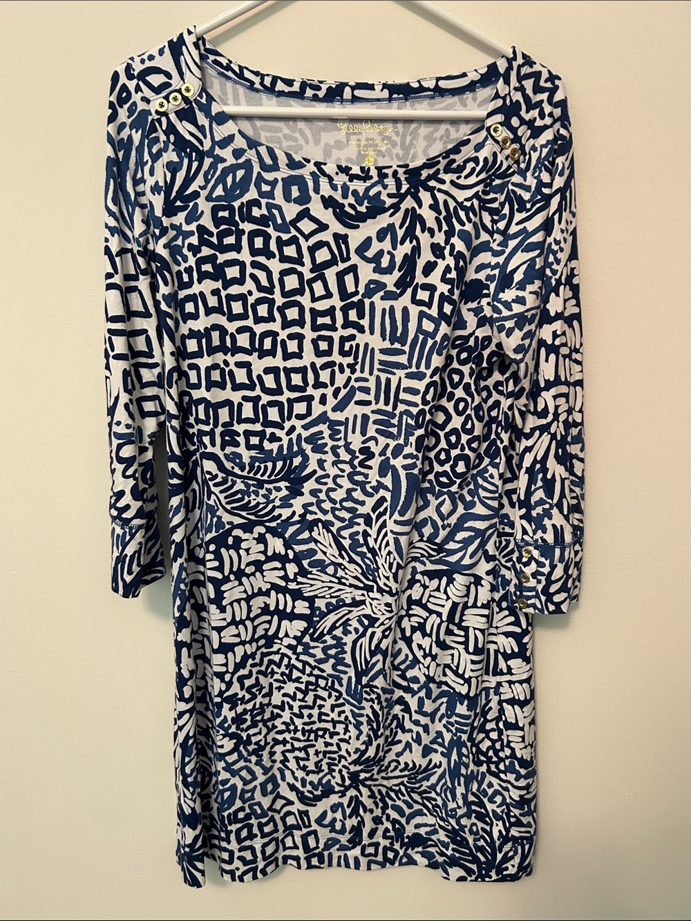 Lilly Pulitzer Women’s Navy and White Patterned Scoop Neck Top